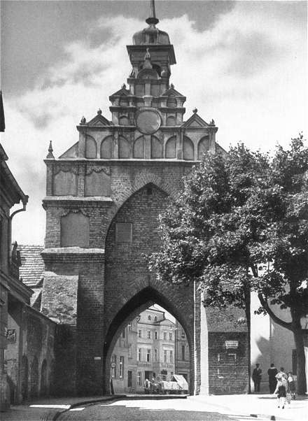 stargard9.jpg (43090 Byte)